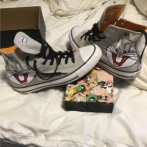Looney Tunes Converse